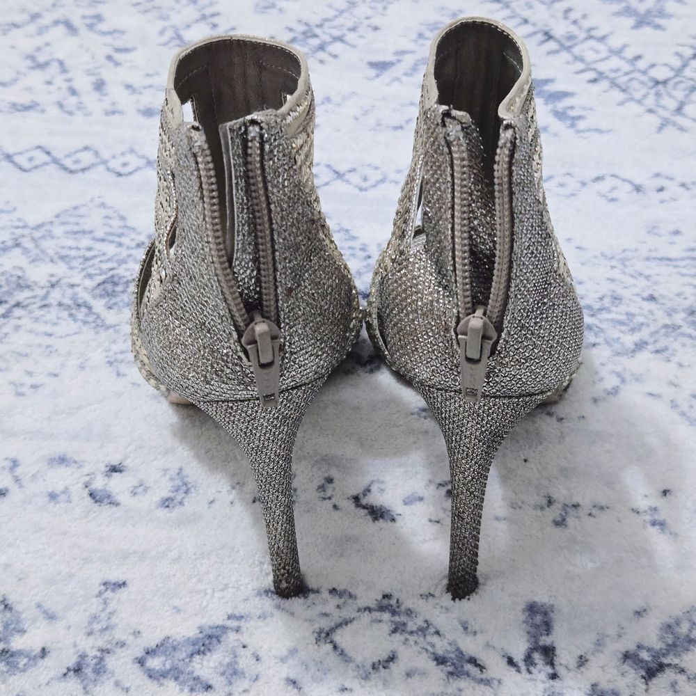 Gianni Bini Sianna Champagne and Gold, 7.5 - Picture 4 of 11